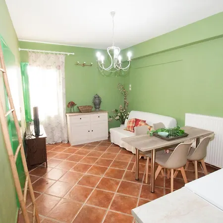 Katoi Apartment